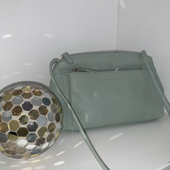 STONE MOUNTAIN - Picture 2 of 8